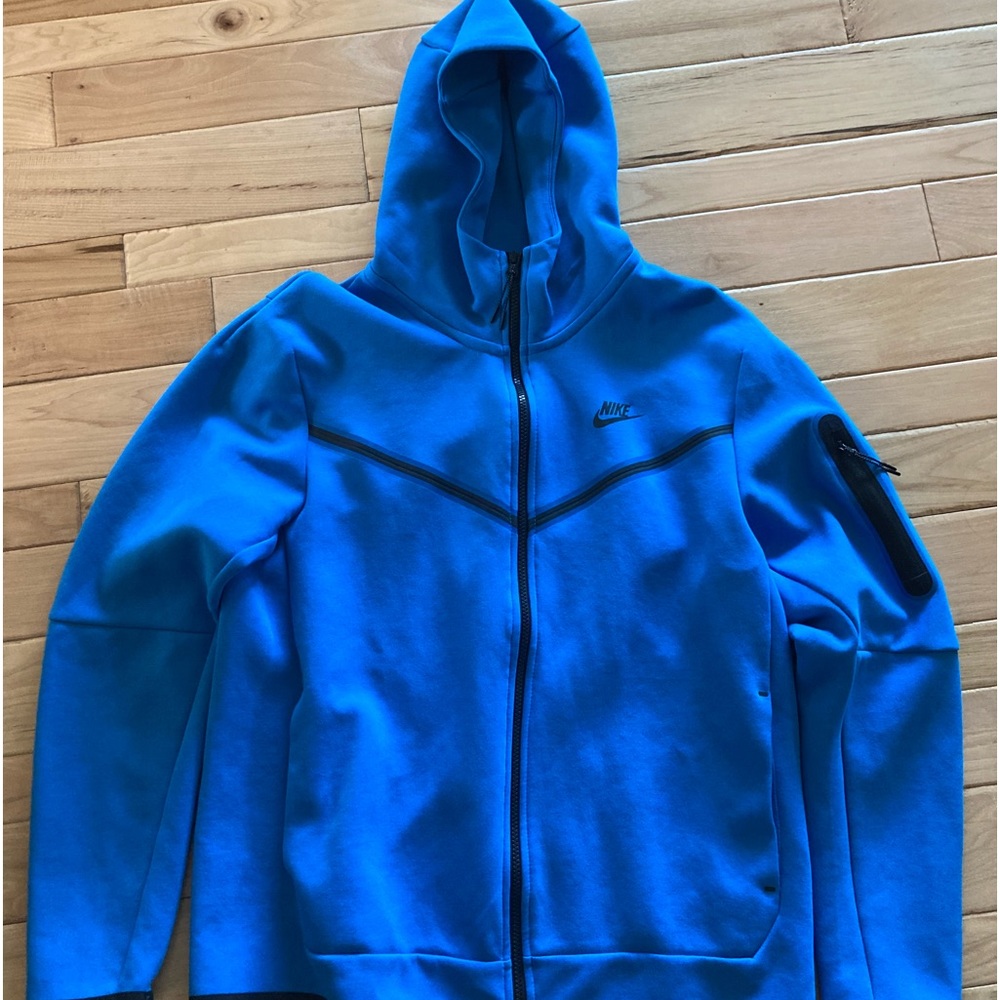 Nike Men’s Large jacket